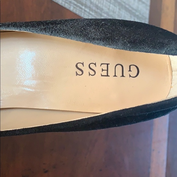 Guess Heels like new! 👠 - Picture 8 of 8